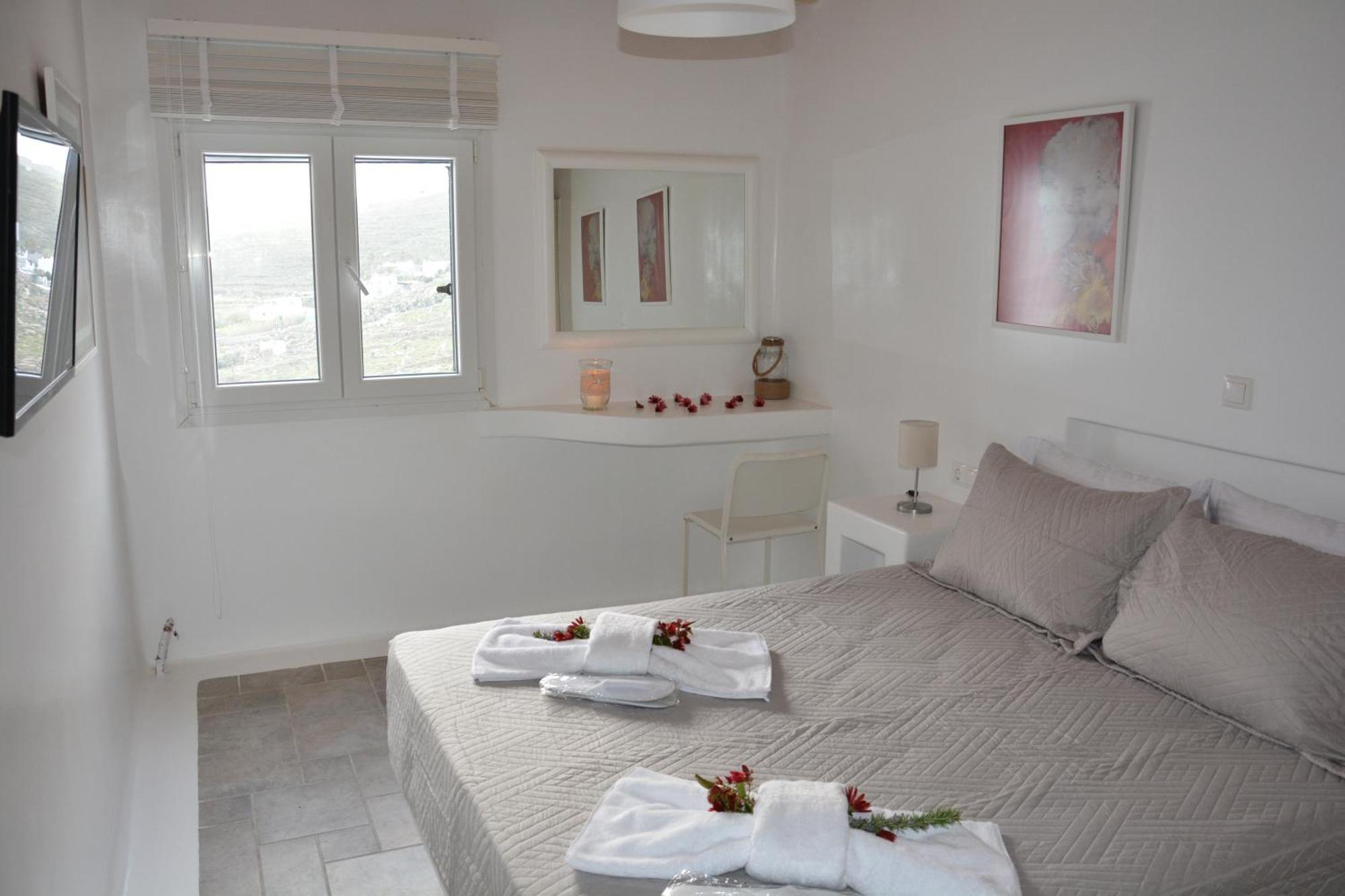 Profitis Ilias Spirit Villas By Live&Travel Panormos  Bilik gambar